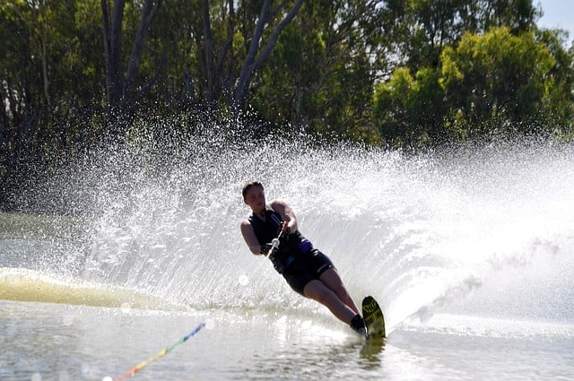 Surfen op de levensstroom - vanuit flow ondernemen